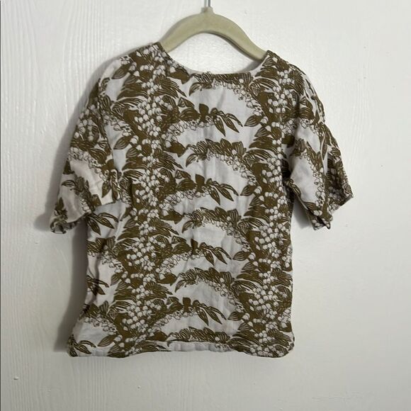 Floral Button-Up Blouse - Picture 3 of 3